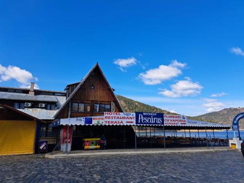 Bicaz Hotel | Hotel Pescarus Port Bicaz