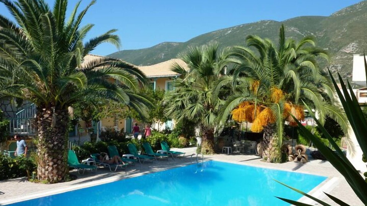 Vassiliki Hotel | Hotel Phoenix
