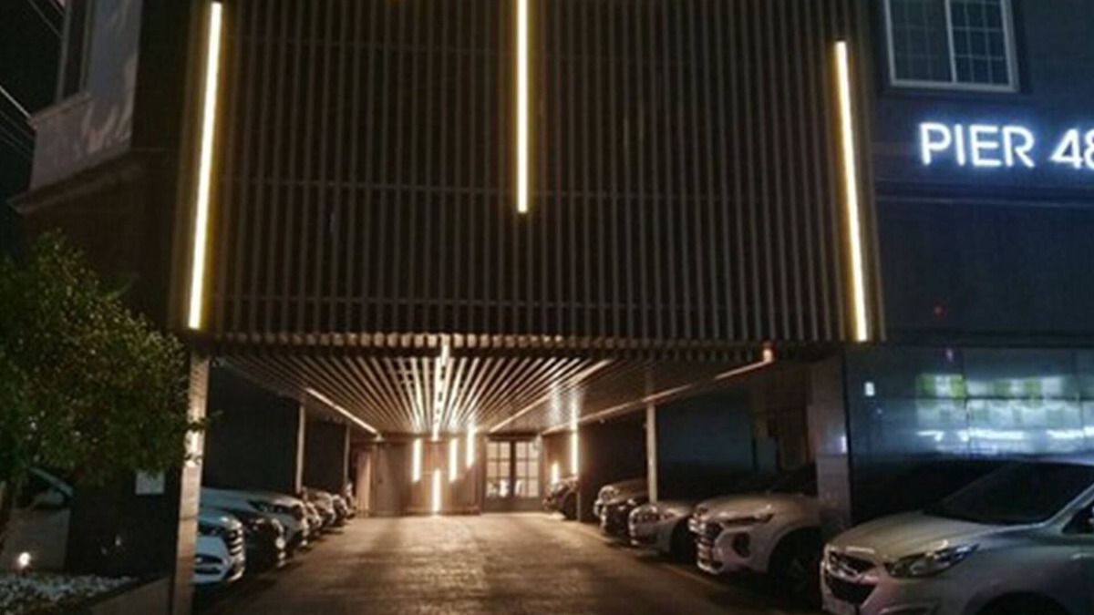 Chungmu Hotel | Hotel Pier 48