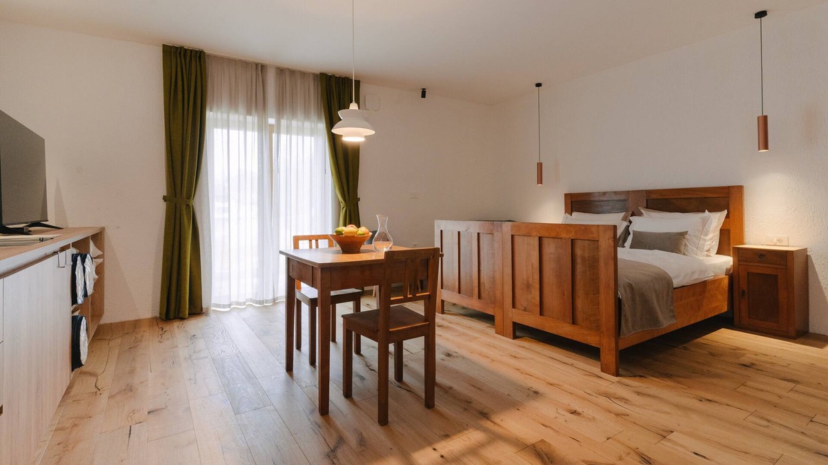 Hrusevje Apartment | Hotel Pira - Studio Deluxe