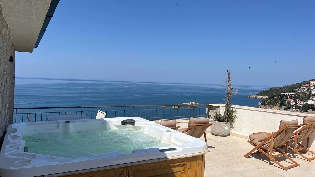 Ulcinj Hotel | Hotel Pirate