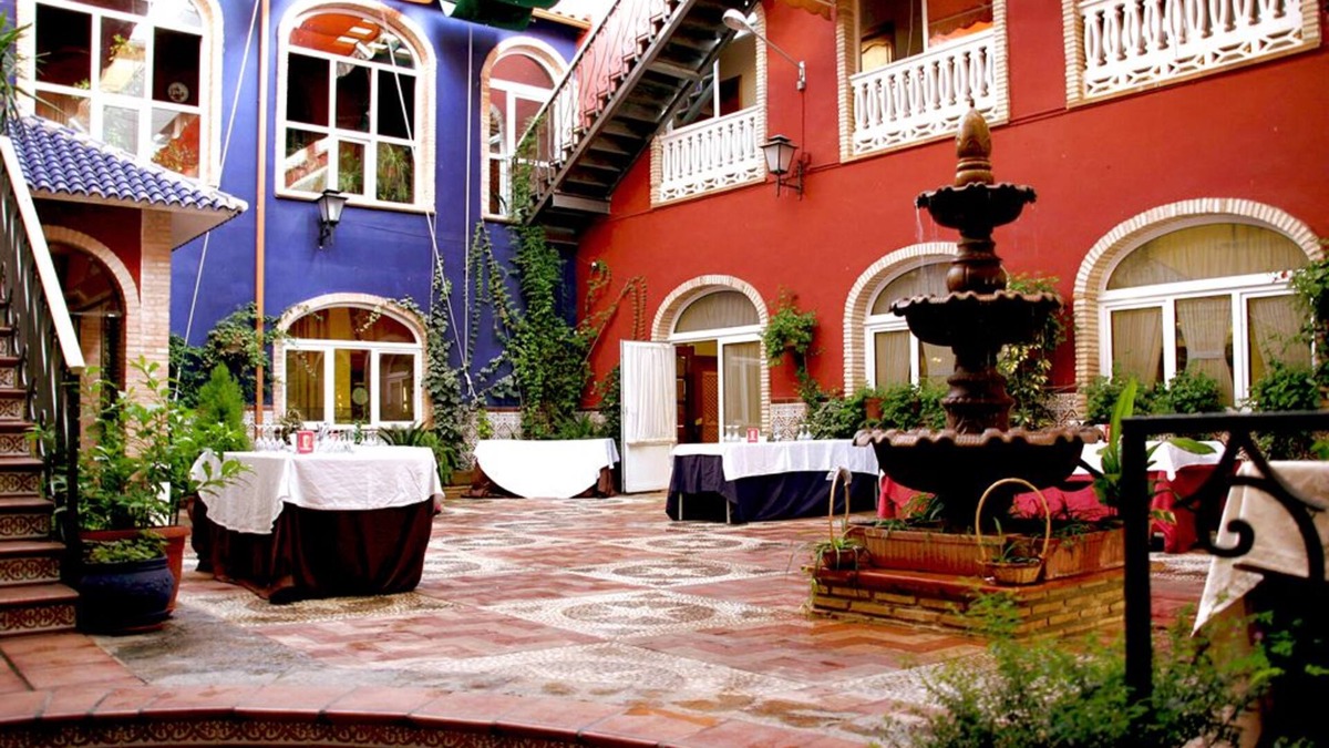 Villanueva del Arzobispo Hotel | Hotel Plaza Manjon