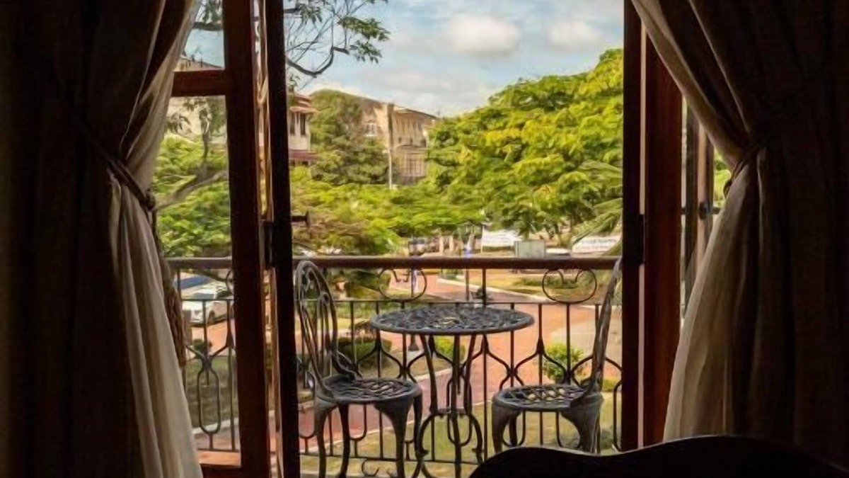 Casco Viejo Hotel | Hotel Plaza Herrera