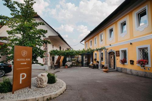 Obcina Brezovica Hotel | Hotel Pok Garni