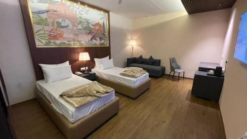 Bathinda Hotel | Hotel Pradoe
