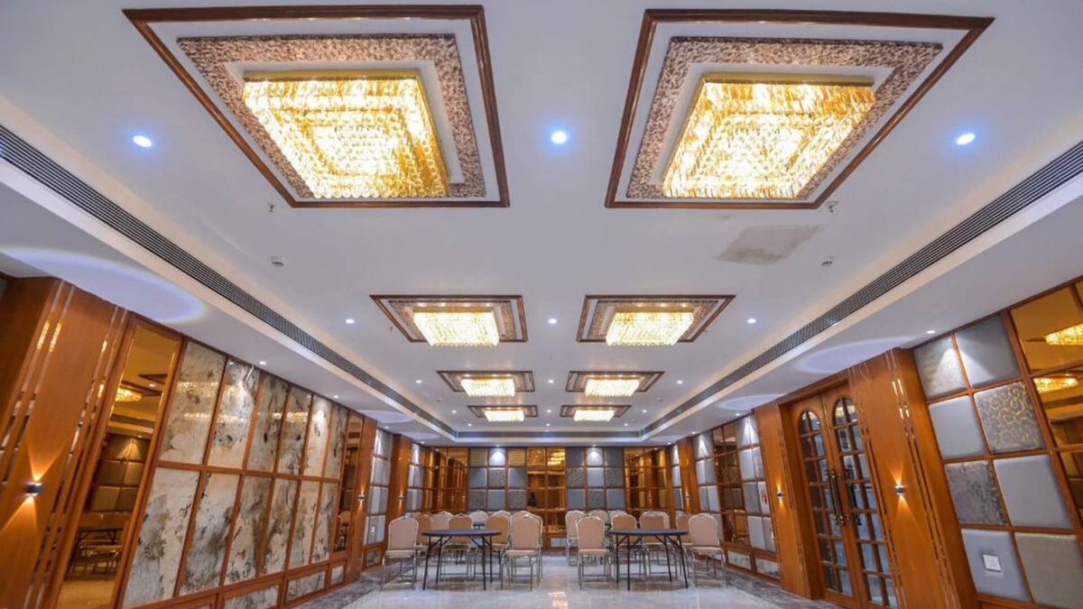 Jagdalpur Hotel | HOTEL PRATAP PALACE
