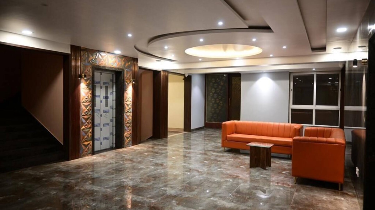 Daund Hotel | HOTEL PRIME SQUARE