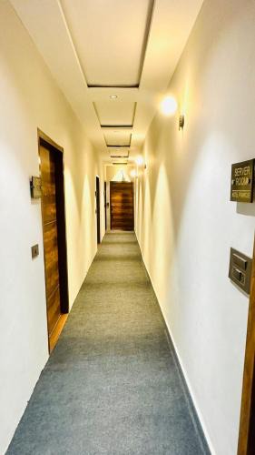 Samana Hotel | Hotel Primrose - Patiala