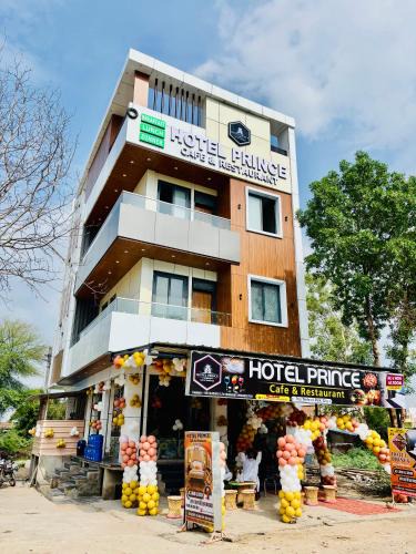 Shahpura Hotel | Hotel Prince Cafe & Restaurant