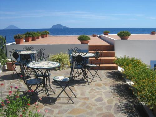 Santa Marina Salina Hotel | Hotel Punta Barone