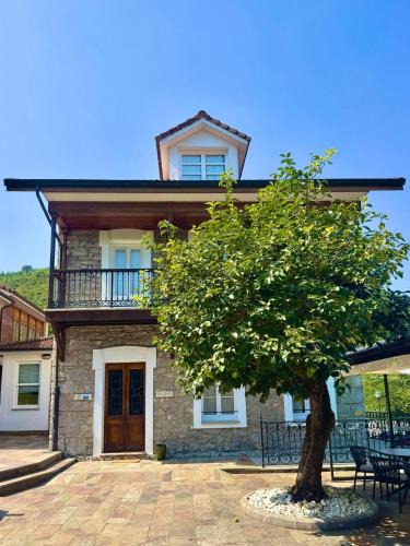 Lena Municipality Hotel | Hotel Quinta Solera