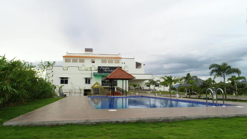 Chettikulam Hotel | Hotel Rajeswari International