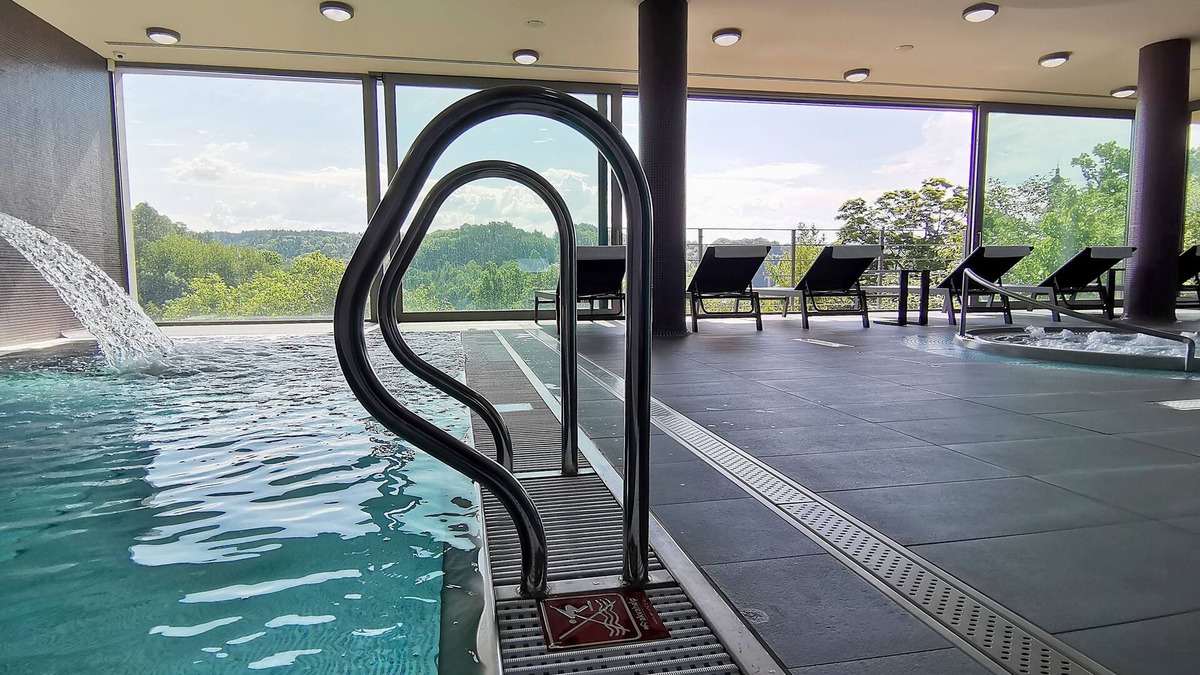 Nove Mesto nad Metuji Hotel | Hotel Rajska Zahrada