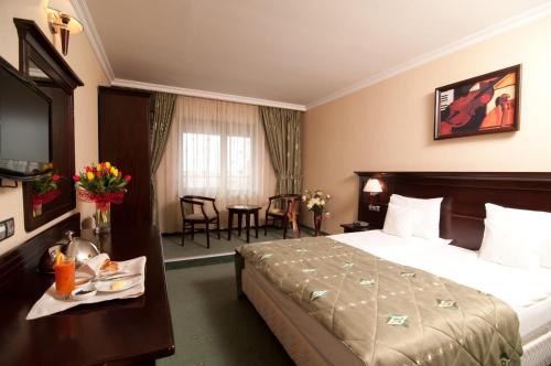 Botosani Hotel | Hotel Rapsodia City Center