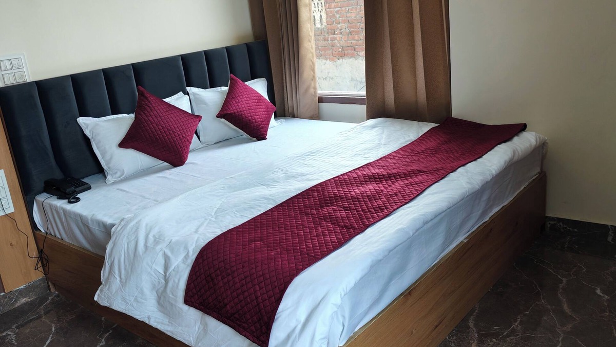 Amritsar Hotel | Hotel RB Inn