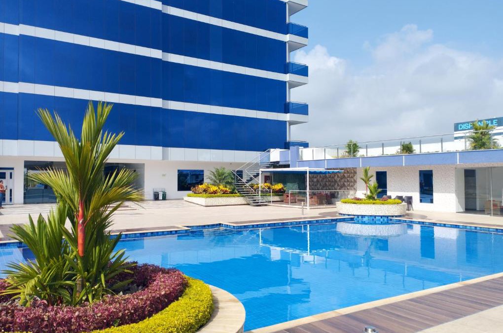 La Esmeralda Hotel | Hotel Real Elim International