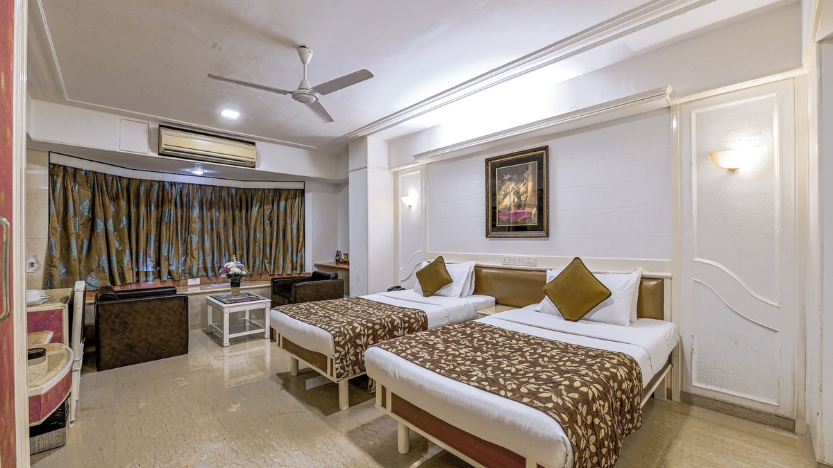 Khar Hotel | Hotel Regal Enclave