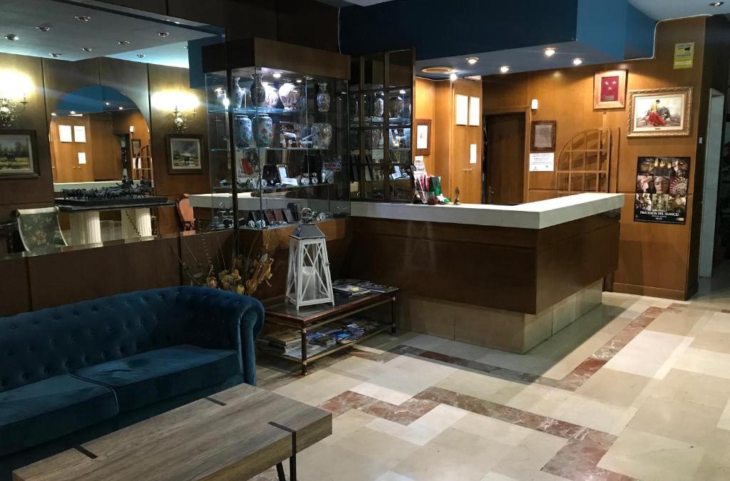 Hellin Hotel | Hotel Reina Victoria