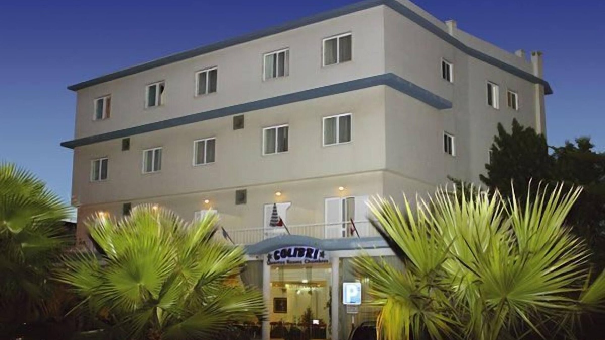 Costa de Caparica Hotel | Hotel Residencial Colibri