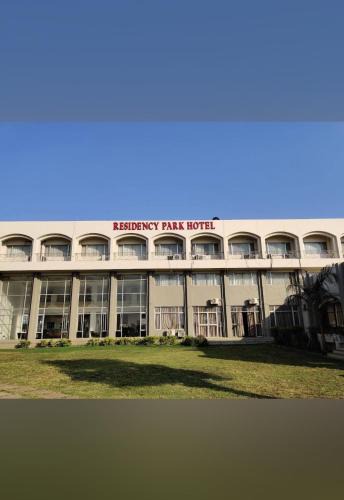 Dhule Hotel | Hotel Residency park