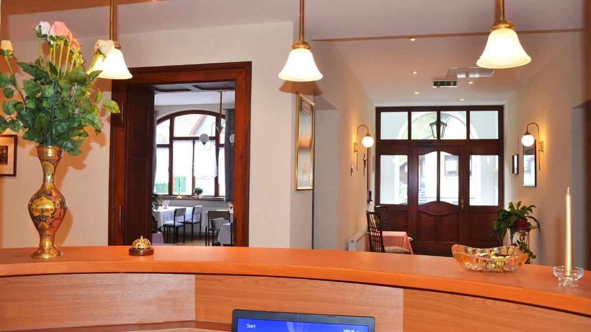 Steinbach-Hallenberg Hotel | Hotel Restaurant Zur Hallenburg