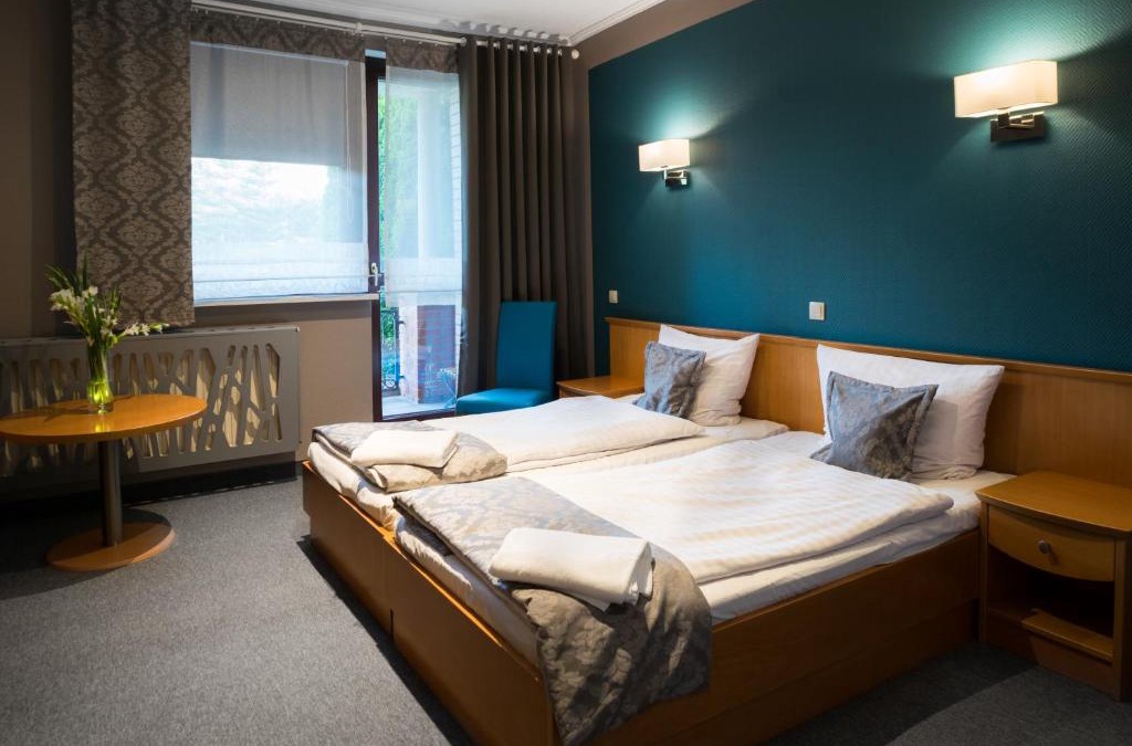Niewiesze Hotel | Hotel Restauracja Tawerna Gliwice