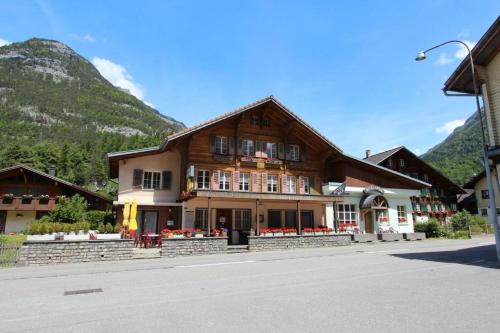 Reichenbach Hotel | Hotel-Restaurant Alpina