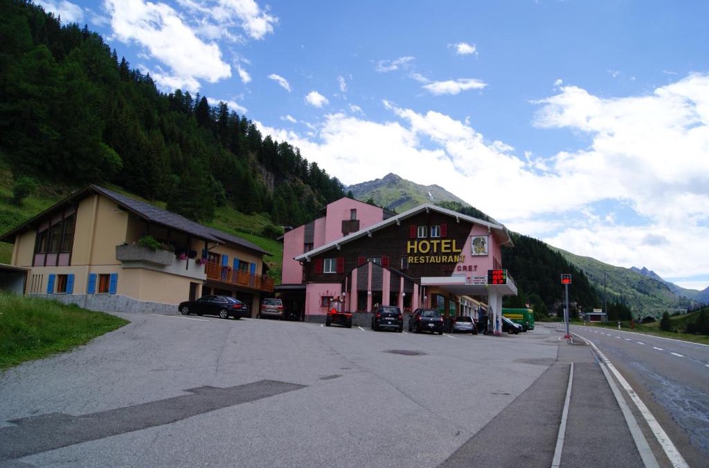 Bourg-Saint-Pierre Hotel | Hotel Restaurant du Crêt