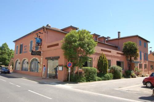 Castera-Verduzan Hotel | Hotel Restaurant des Thermes