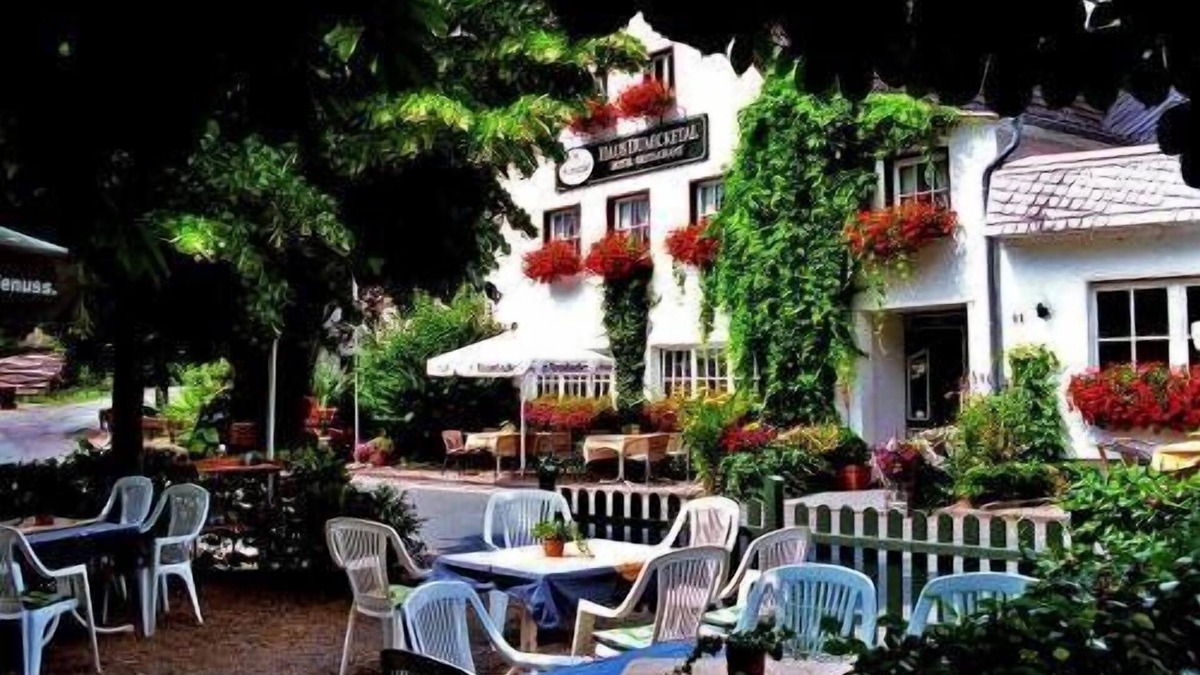 Drolshagen Hotel | Hotel Restaurant Haus Dumicketal