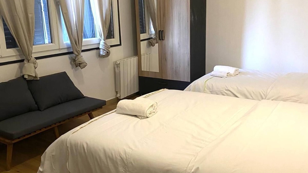 Breteuil Hotel | Hotel & Restaurant ISVARA