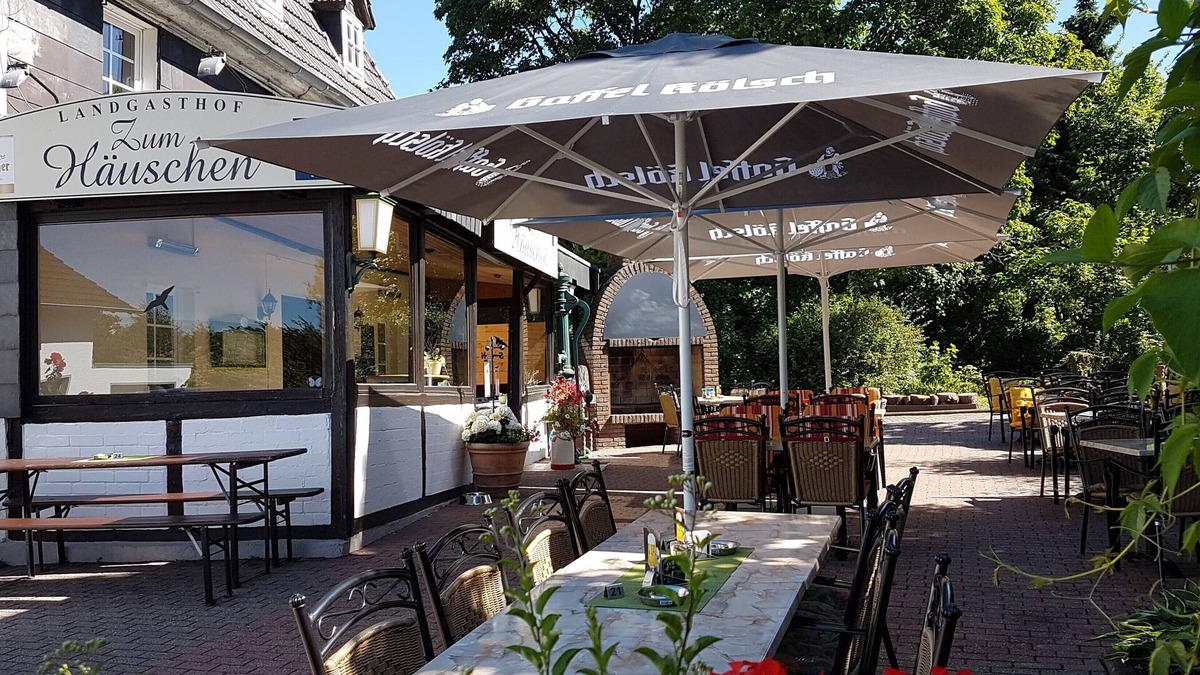 Roesrath House | Hotel Restaurant Landgasthof Zum Häuschen