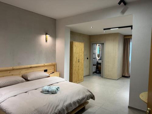Kala e Dodes House | Hotel Restaurant Radomira