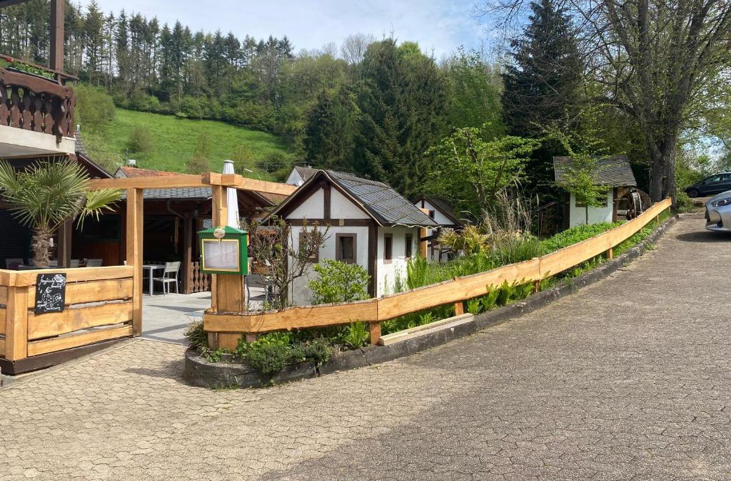 Biersdorf am See Hotel | Hotel-Restaurant Theis-Muehle