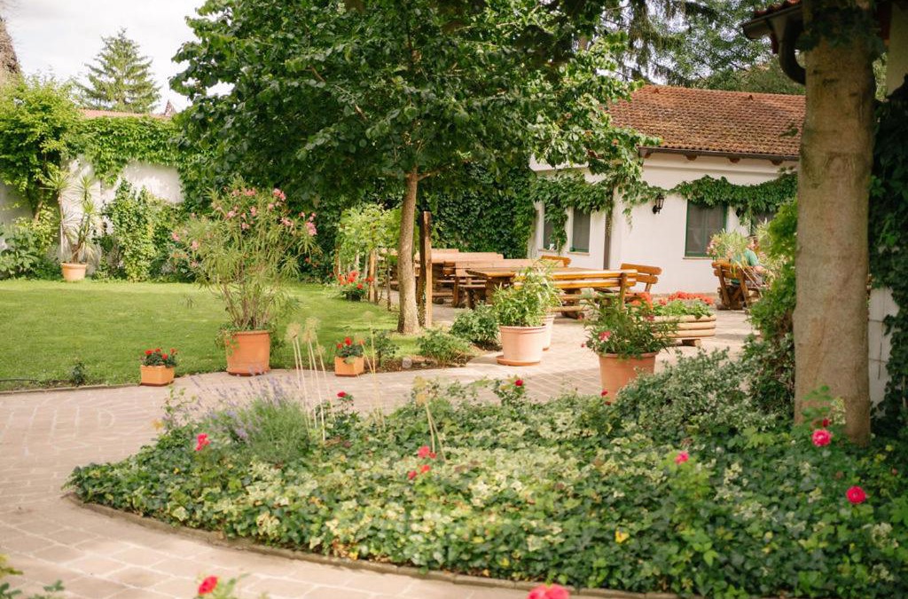 Auersthal Hotel | Hotel-Restaurant-Vinothek Felix Sommer