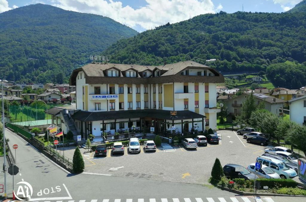 Cosio Valtellino Hotel | Hotel Rezia Valtellina