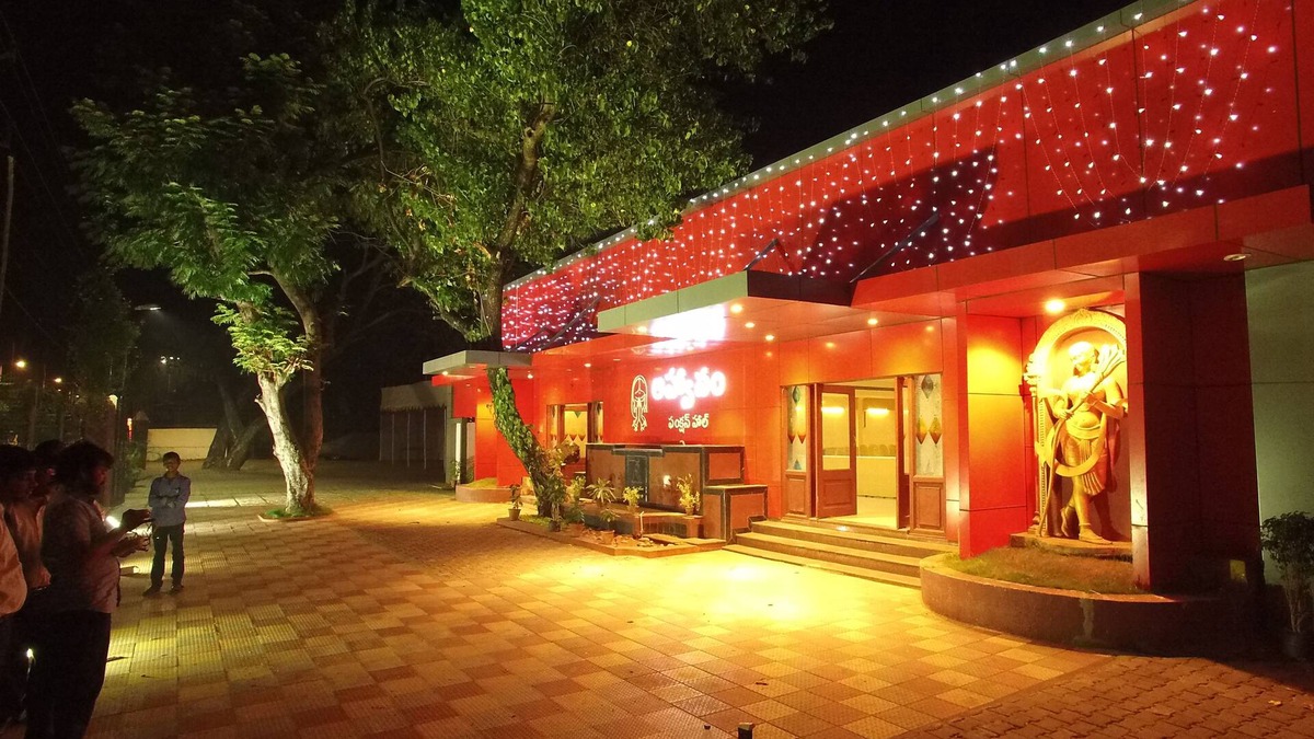 Rajahmundry Hotel | Hotel River Bay