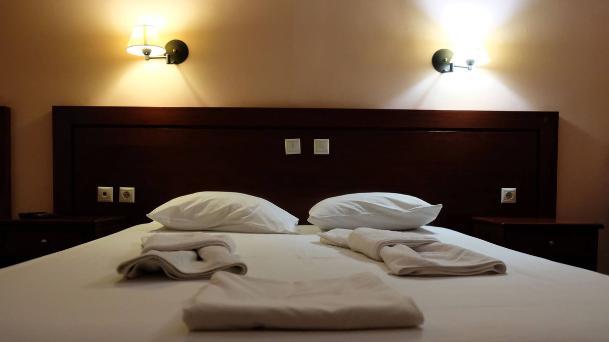 Rovies Hotel | Hotel Rovies