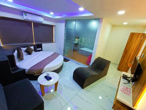Anand Hotel | HOTEL ROCK