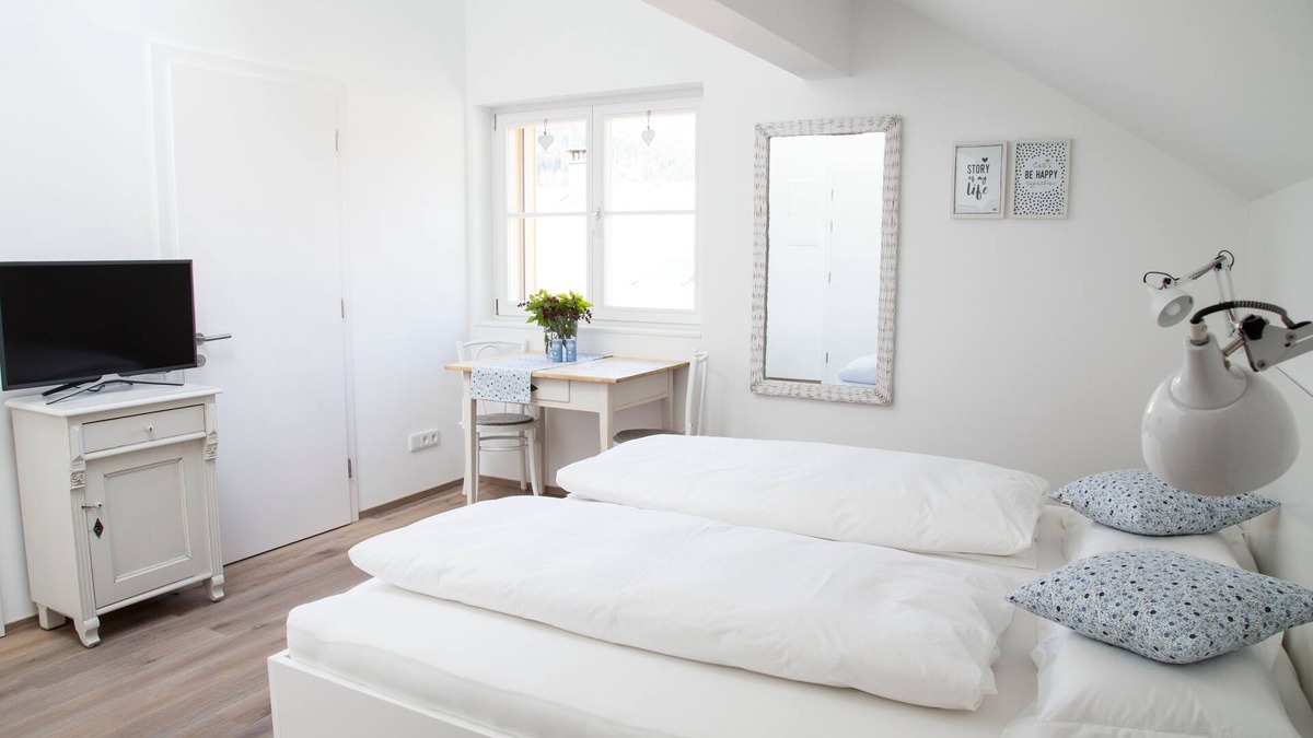 Bizau Apartment | Hotel rooms Bornholm - ediths Wohnen