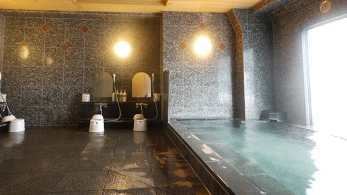 Minatomirai Hotel | Hotel Route-Inn Yokohama Bashamichi