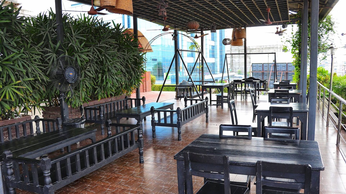 Bharatpur Hotel | Hotel Royal Century