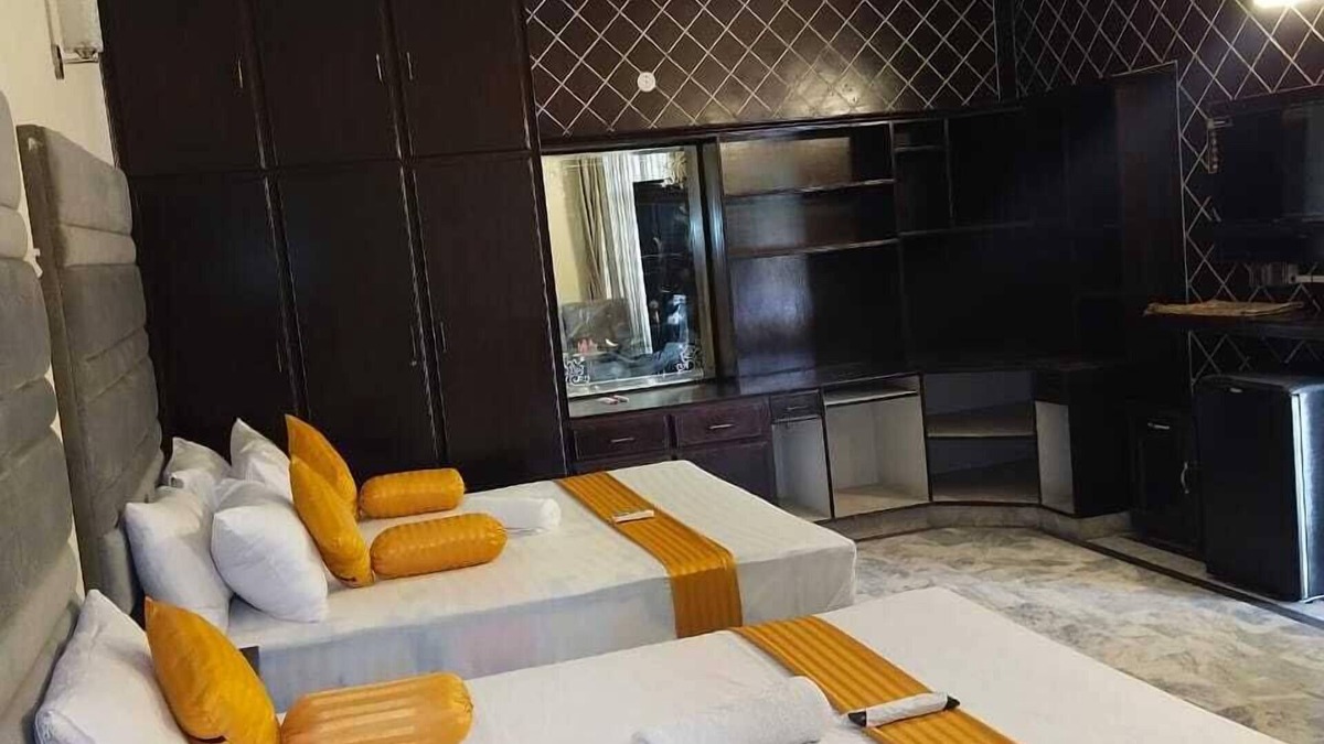 Loralai District Hotel | Hotel Royal Grand