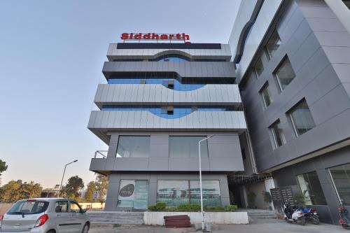 Vadodara Hotel | Hotel Royal Palace