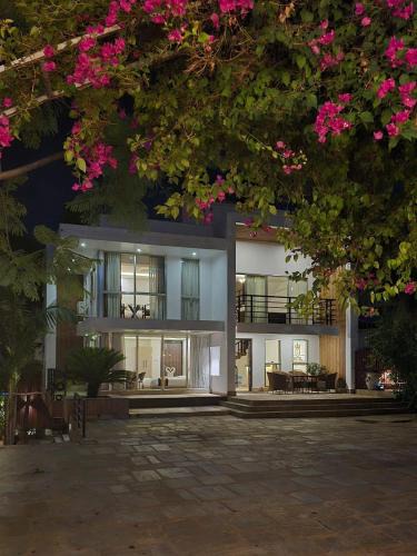 Sinamangal Hotel | Hotel Royal Villa