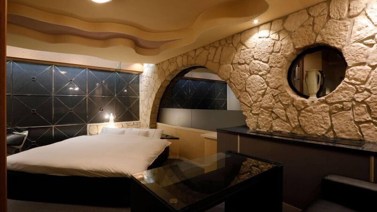 Midori Ward Hotel | HOTEL ROYALTON
