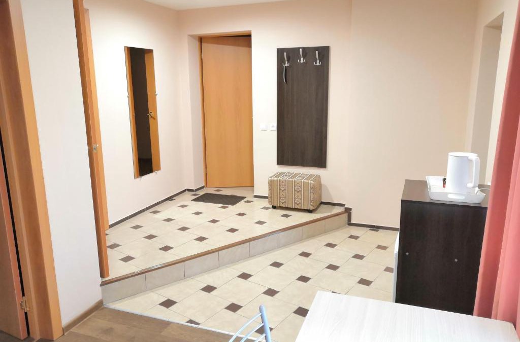 Leninsk-Kuznetskiy Apartment | Hotel