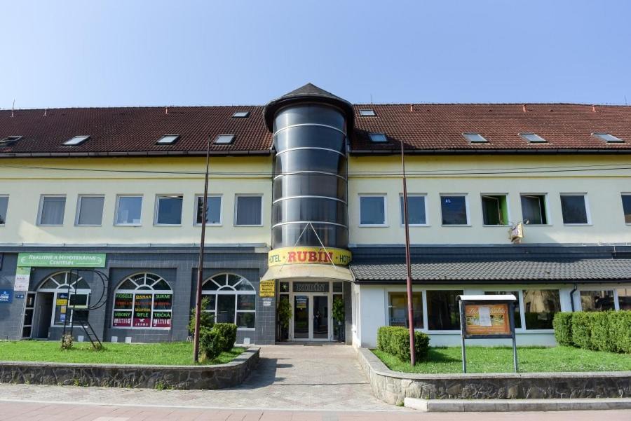 Svidnik Hotel | Hotel Rubín