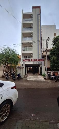 Rajkot Hotel | Hotel Rudraksh