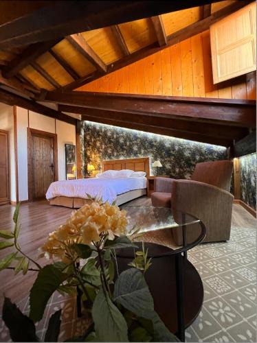 Santa Cruz de la Salceda Hotel | Hotel Rural Restaurante Las Baronas
